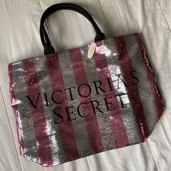VICTORIA’S SECRET sequin tote bag - Picture 1 of 10